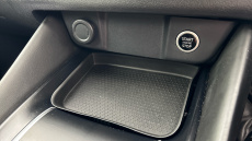 Nissan Qashqai 1.3 DiG-T MH N-Connecta 5dr Petrol Hatchback